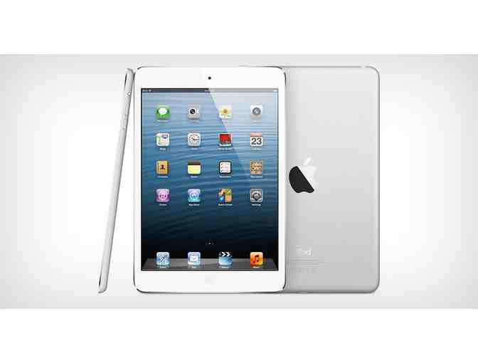 16GB iPad Mini 3 with Smart Cover