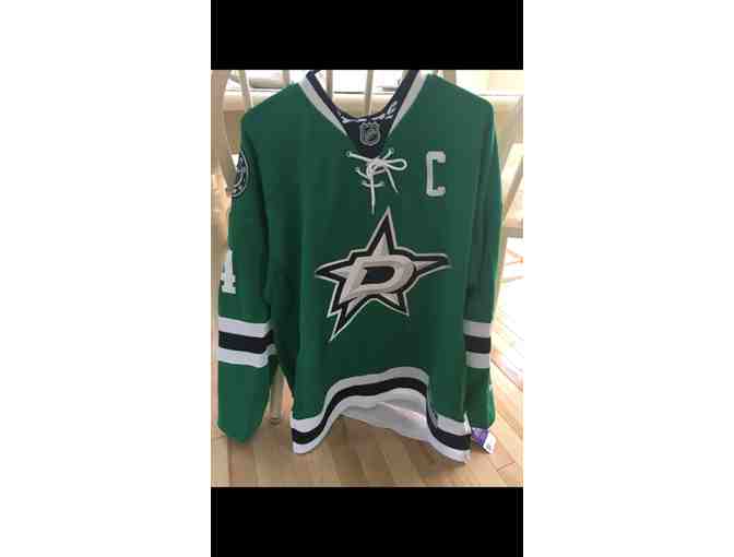 Signed Jamie Benn Dallas Stars Jersey