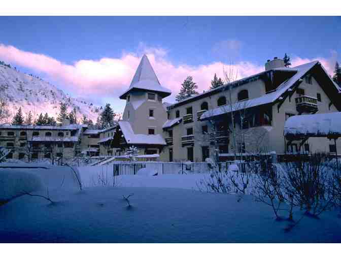 7-Night Lake Tahoe Escape