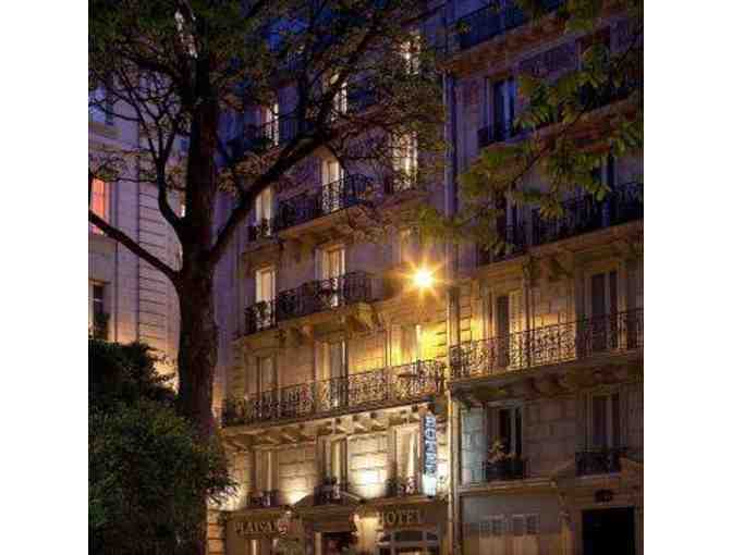 Romantic Paris Stay for 2