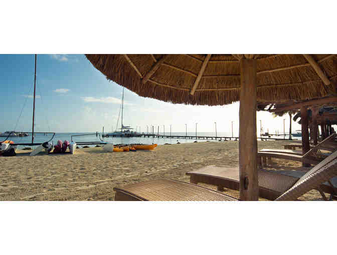 5 Days/4 Nights of Accommodations in Cancun