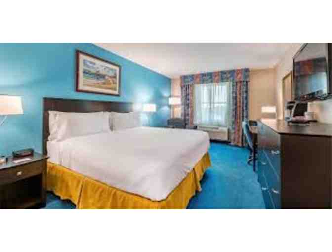 3-Day/2-Night Stay with Breakfast for Two at Holiday Inn Express & Suites Miami-Kendall