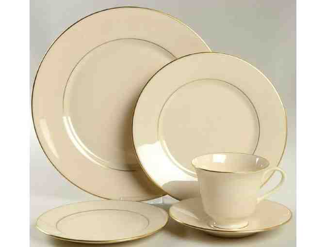 10 Place Settings of Lenox Hayworth Pattern