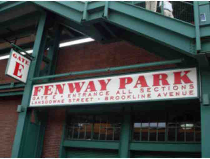 Boston Crawling - Pub Crawl for Two