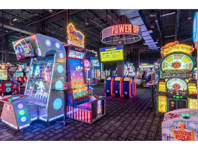 Dave and Buster's - $20 in Gift Cards