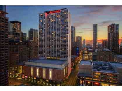 Two Night Stay City View room with Breakfast for 2 at Chicago Marriott Magnificent Mile