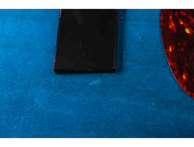 Enjoy Enrique Iglesias Signed 38' Acoustic Guitar (PSA Hologram)