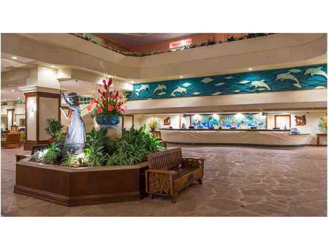 Enjoy 7 nughts @ Kaanapali Beach Club 1 bedroom luxury suite