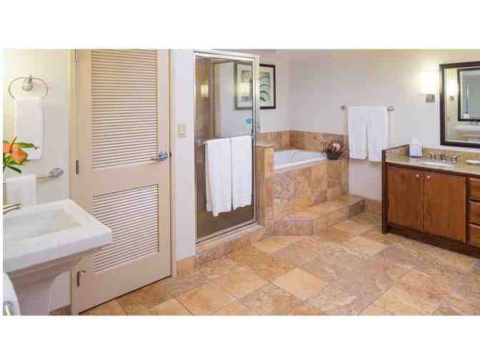 Enjoy 7 nughts @ Kaanapali Beach Club 1 bedroom luxury suite