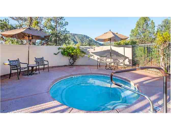 Enjoy 4 nights @ Ridge on Sedona in luxury suite