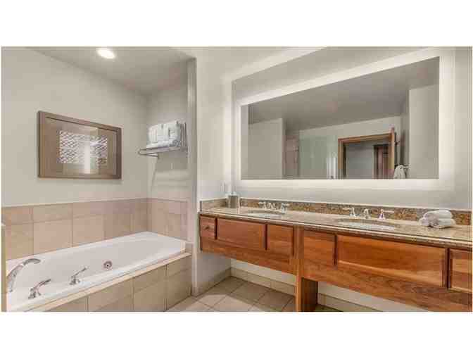 Enjoy 7 nights @ Valdoro Mountain Lodge in luxrious 1 bedroom suite