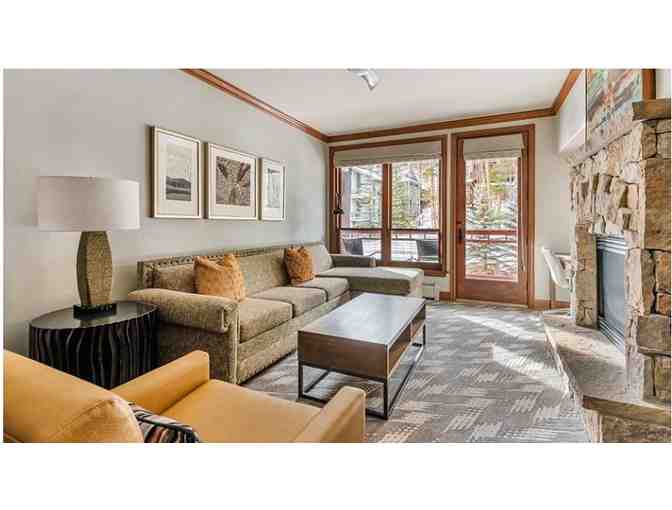 Enjoy 7 nights @ Valdoro Mountain Lodge in luxrious 1 bedroom suite