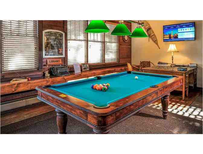 Enjoy 4 nights @ The Historic Crags Lodge in luxury 1 bedroom suite