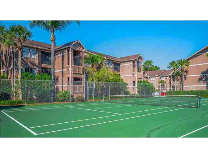 Enjoy 4 nights @ famous Polynesian Isles Resort Oranndo,Fl 1 bed suite