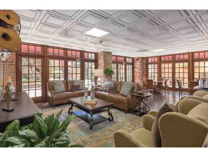 Enjoy 3 nights Club Plaza Ave Resort New Orleans, LA 4.3 star resort