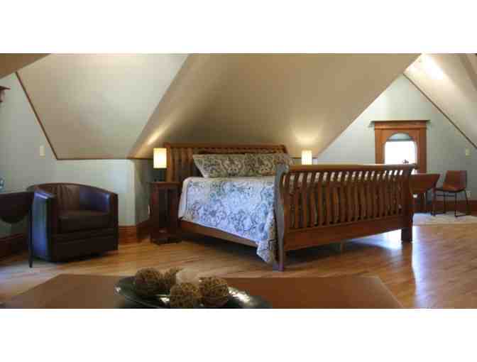 Enjoy 4 night stay at Sunniva Inn, WI 5* RATED + $100 Food