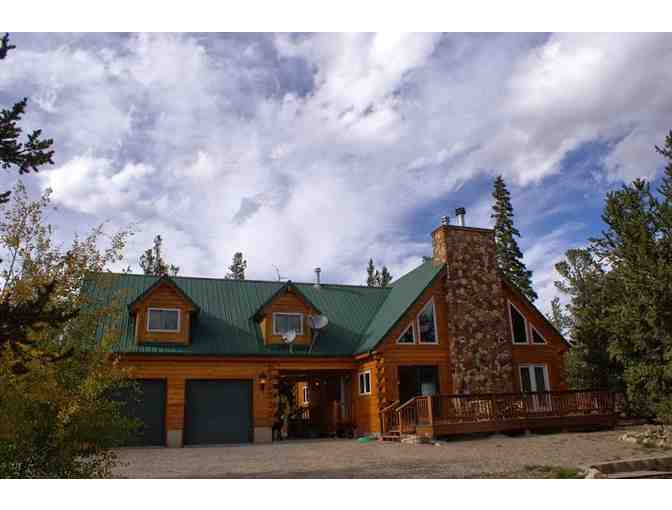 Enjoy 7 nights luxury 5 bed cabin near Breckenridge, Co Sleeps 20!