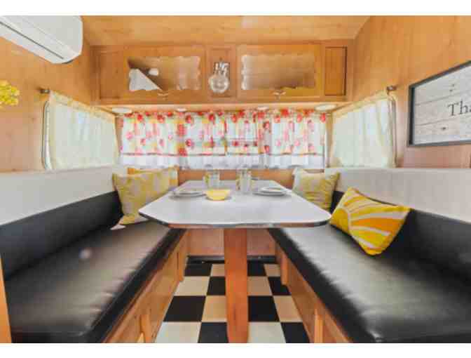 Artisan Craft Bar and Distillery Class + 3 nights glamping RV San Antonio 5 * RATED - Photo 3