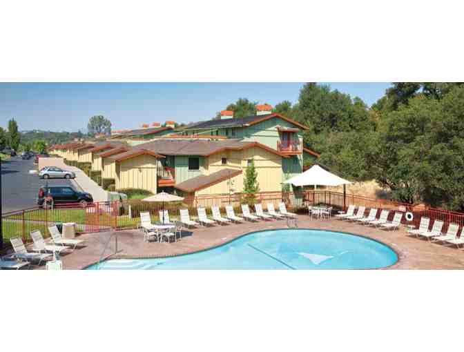 Enjoy 4 nights Angels Camp, Ca 4.6 Star with Wine Tasting Tour - Photo 4