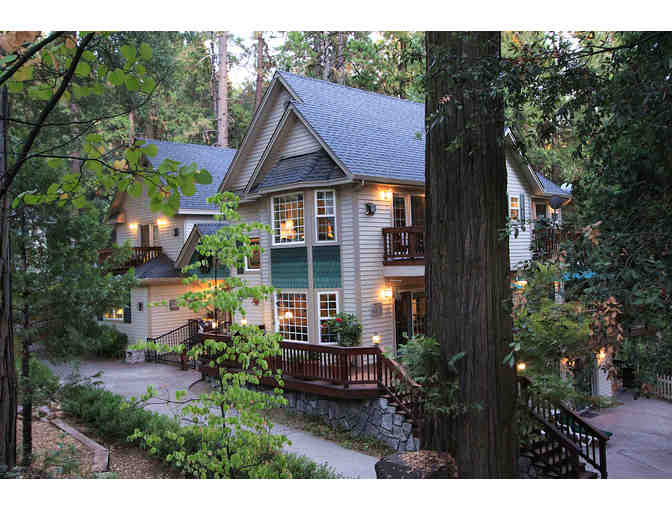 Enjoy 4 nights BnB McCaffrey House Bed & Breakfast Inn near Yosemite 4.7 Star - Photo 4