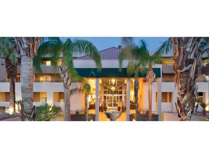 Enjoy 4 nights luxury condo Palm Springs 4.6 star + Aerial Tram!