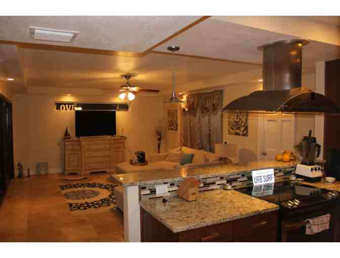 Enjoy 4 nights Luxury Daytona 3 bed Beach House + $100 Food Credit - Photo 4