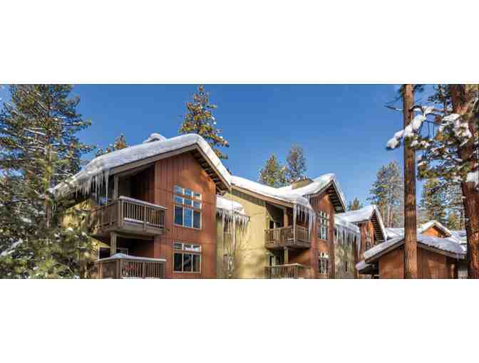 Enjoy 4 nights South Lake Tahoe Luxury Condo 4.7 Star + $100 Food - Photo 3