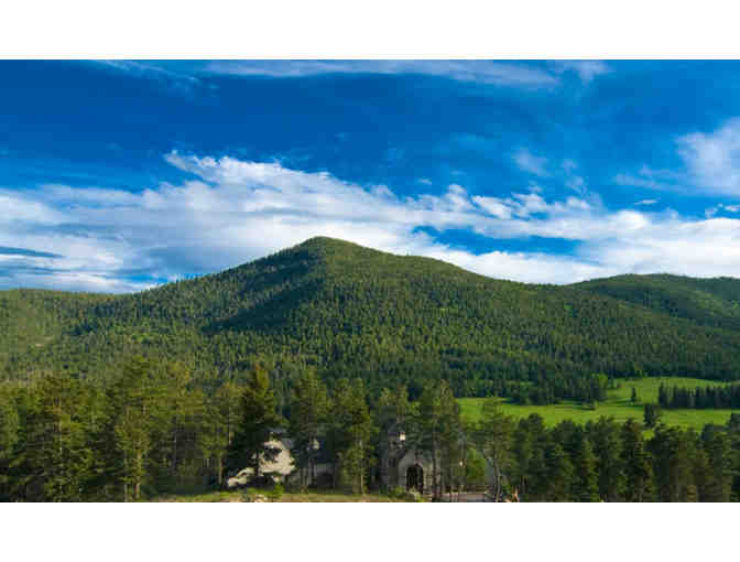 Enjoy 4 night stay at Arrowhead Manor Bed & Breakfast Inn, Co 4.4* RATED + $100 Food - Photo 3