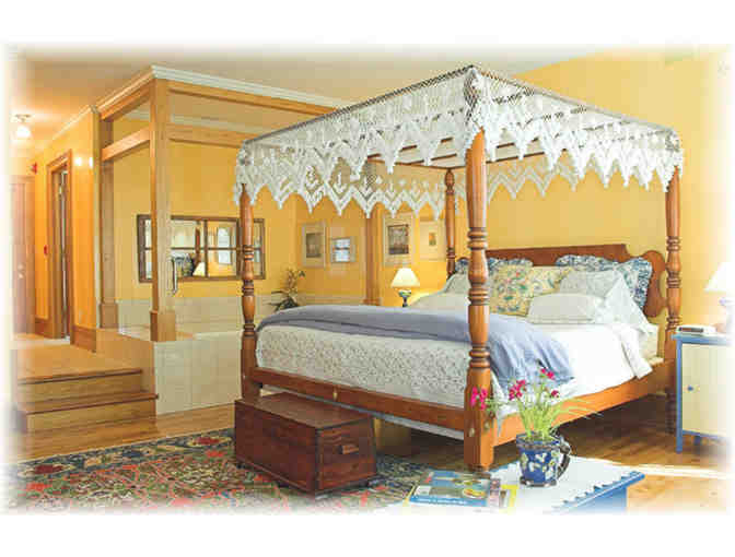 Enjoy 4 night stay at White Lace Inn, WI 4.4* RATED + $100 Food - Photo 3