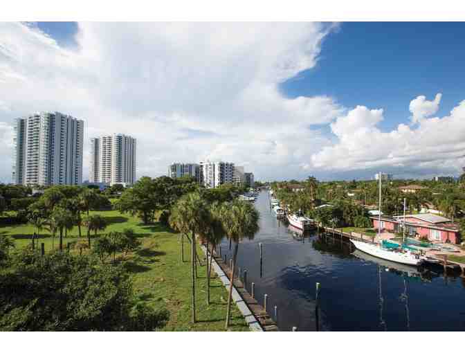 Enjoy Jet Ski Rental +3 nights WorldMark Santa Barbara Fort Lauderdale, Fl 4.2 star resort - Photo 4