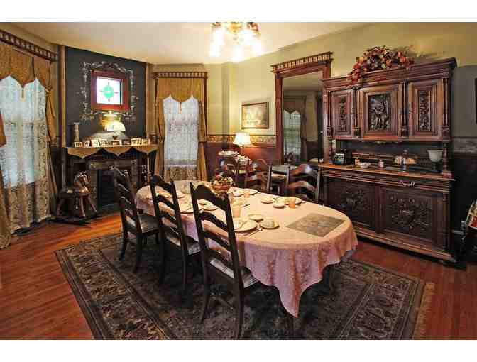 Enjoy Wine Tasting + 3 night stay Old Northside BnB, Indianopolis, 4.5 Stars rating