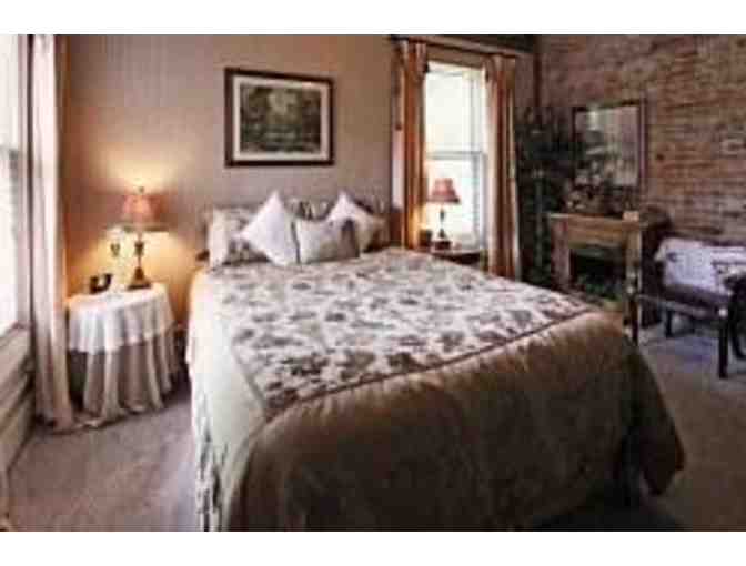 Enjoy Wine Tasting + 3 night stay Old Northside BnB, Indianopolis, 4.5 Stars rating - Photo 6