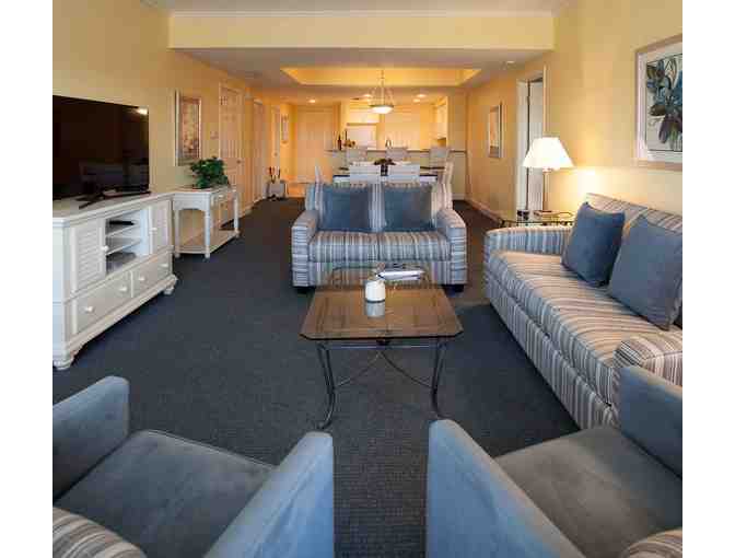 Enjoy 7 nights Waterside Resort Hilton Head + $100 Food