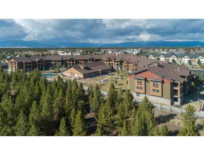 Enjoy 3 nights luxury 4.6 star condo Yellowstone Park + $100 Food - Photo 4