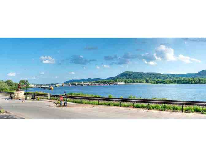 Enjoy 4 nights Inn on the River Trempealeau, WI 4.6* Star + $100 Food