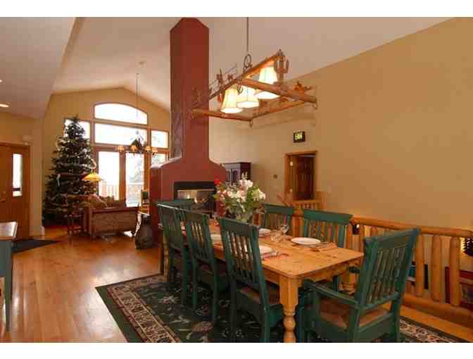 Enjoy 5 nights @ Luxury 12 bed cabin 8,000Sq Colorado Rockies Villa
