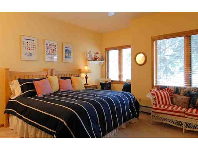 Enjoy 5 nights @ Luxury 12 bed cabin 8,000Sq Colorado Rockies Villa