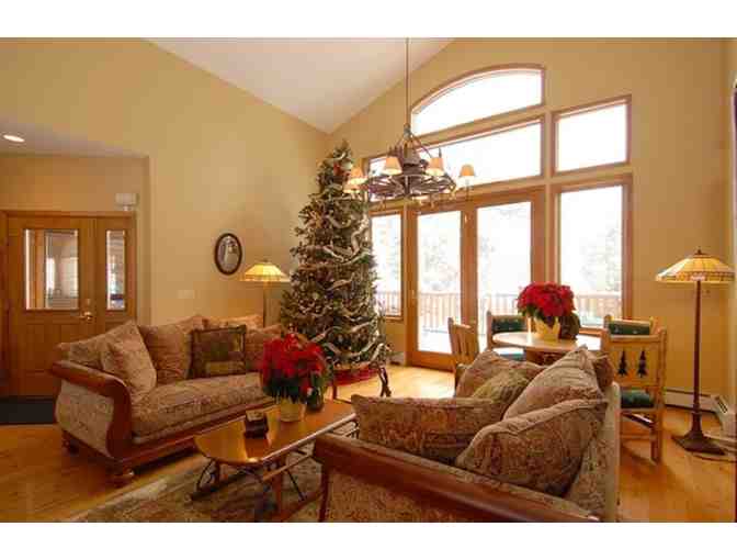 Enjoy 5 nights @ Luxury 12 bed cabin 8,000Sq Colorado Rockies Villa