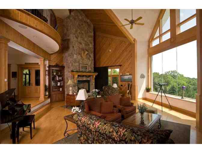 Enjoy 4 night stay at The Inn at Wawanissee Point, WI 4.8* RATED + $100 Food - Photo 6