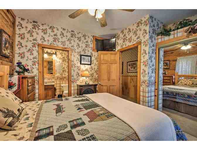 Enjoy 7 nights in 6 bed luxury Tenn luxury cabin near Chattanooga 5 STAR
