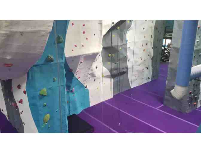 Enjoy 4 nights at Worldmark South Mountain Preserve Phoenix + Rock climbing experience