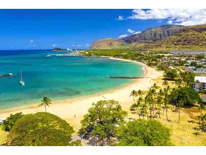 7-Night Stay in 12-Bedroom Oceanview Home in Oahu, Hawaii