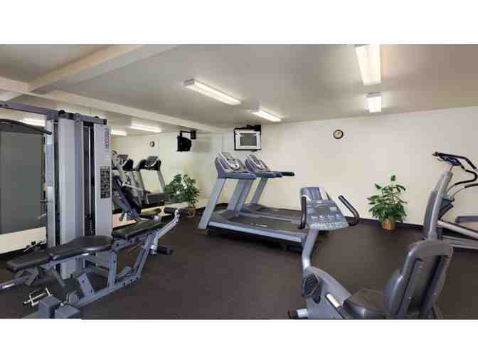 Escape for 4 nights Wine Country Solvang, Ca + Tasting