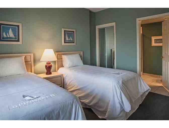 Enjoy 7 nights Waterside Resort Hilton Head + $100 Food