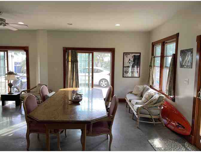 7-Night Stay in 12-Bedroom Oceanview Home in Oahu, Hawaii