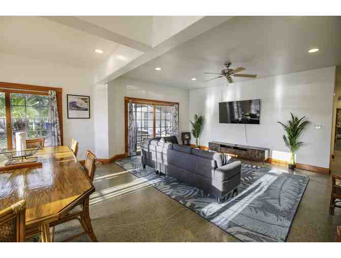 7 night Surf & Serve Trip for 8 Ocean View Home Oahu