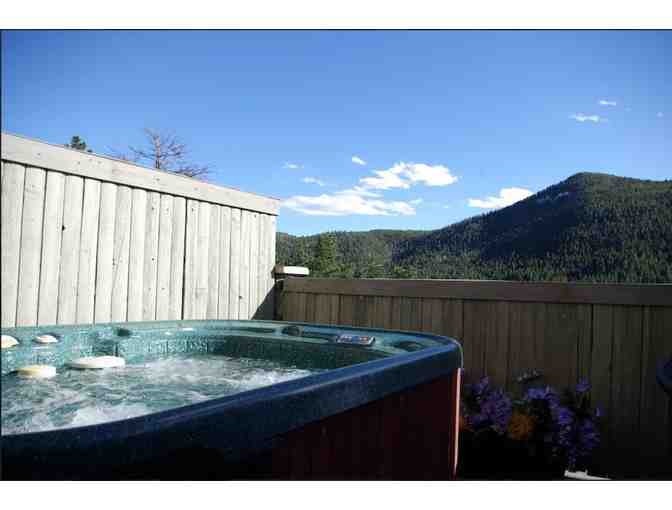 Enjoy 4 night stay at Arrowhead Manor Bed & Breakfast Inn, Co 4.4* RATED + $100 Food - Photo 2