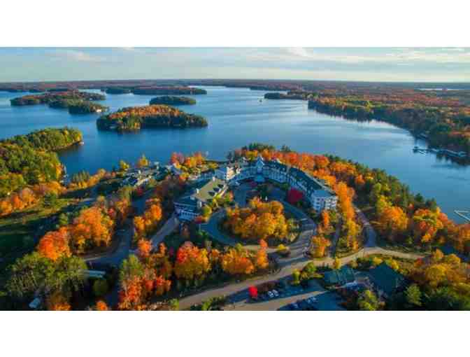Canada's Lakeside Luxury: Your 7-Night Executive Retreat on Mill Lake for 8