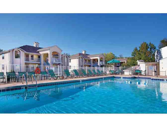 Enjoy 5 nights luxury condo @ Club Wyndham Branson Missouri