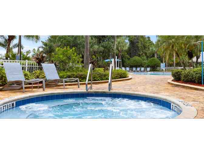 Enjoy 5 nights luxury condo @ Club Wyndham Cypress Palms Orlando, Florida